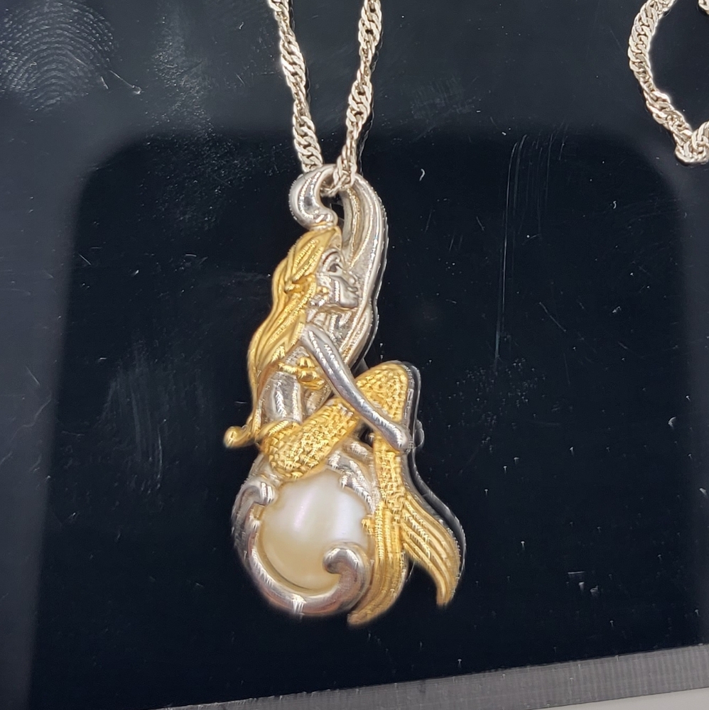 Mermaid and freshwater pearl pendant